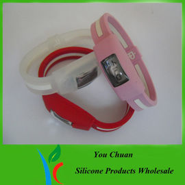 Напечатанный Silkscreen и напечатанные вахты wristband кремния цвета pantone с логосом