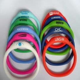 Здоровый wristwatch кварца аниона вахты Wristband силикона для баланса `s тела электрического