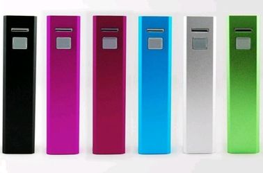 Банк 2600mah силы всеобщей губной помады миниый для мобильного телефона/iPod