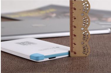 Банк 4000mAh силы Li-иона портативной машинки тонкий для мобильного телефона/Ipad, белый