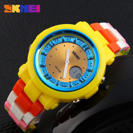 Планка PU wristwatch цифров батареи движения Японии цветастая кожаная