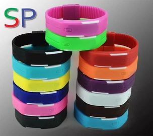Водоустойчивый Unisex wristwatch браслета силикона спорта, вахта водить экрана касания цифров