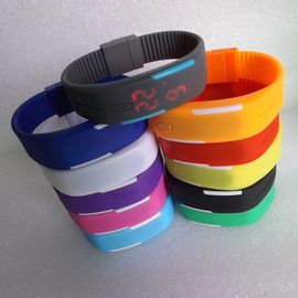 Водоустойчивый Unisex wristwatch браслета силикона спорта, вахта водить экрана касания цифров