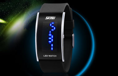Unisex упорная воды ATM wristwatch 3 СИД цифров диапазона PU